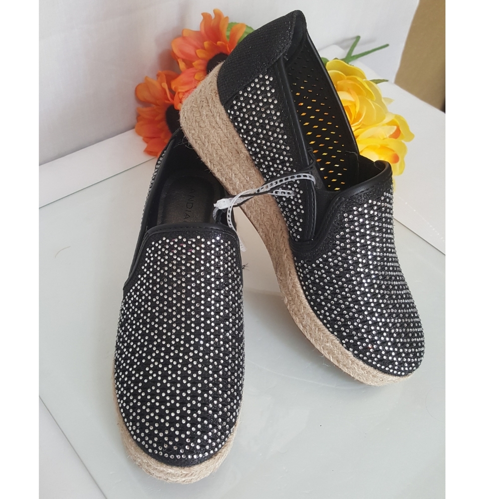 NEW Andiamo Arosa Sparkly Black Shoes size…